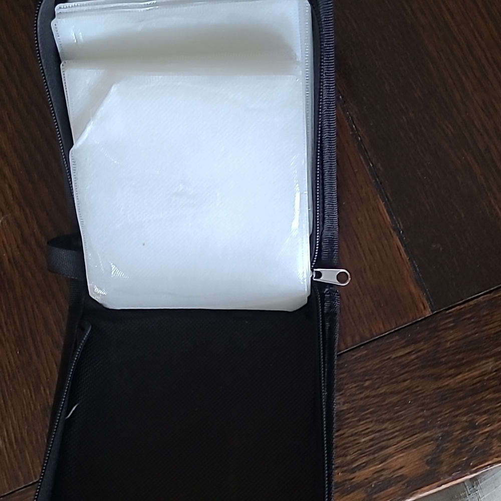 DVD/CD CASES - Picture 3 of 3